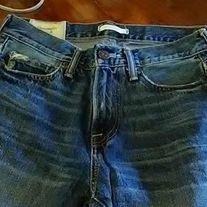 Men's like new jeans